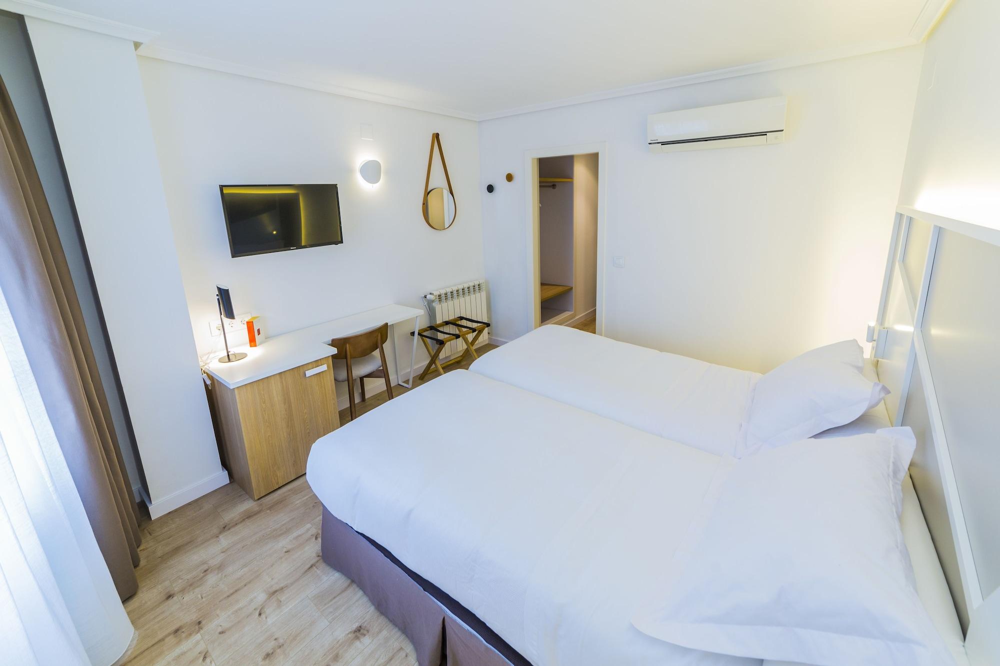 קאסאס איבנייס Hospedium Hotel Canitas Maite Gastronomico מראה חיצוני תמונה