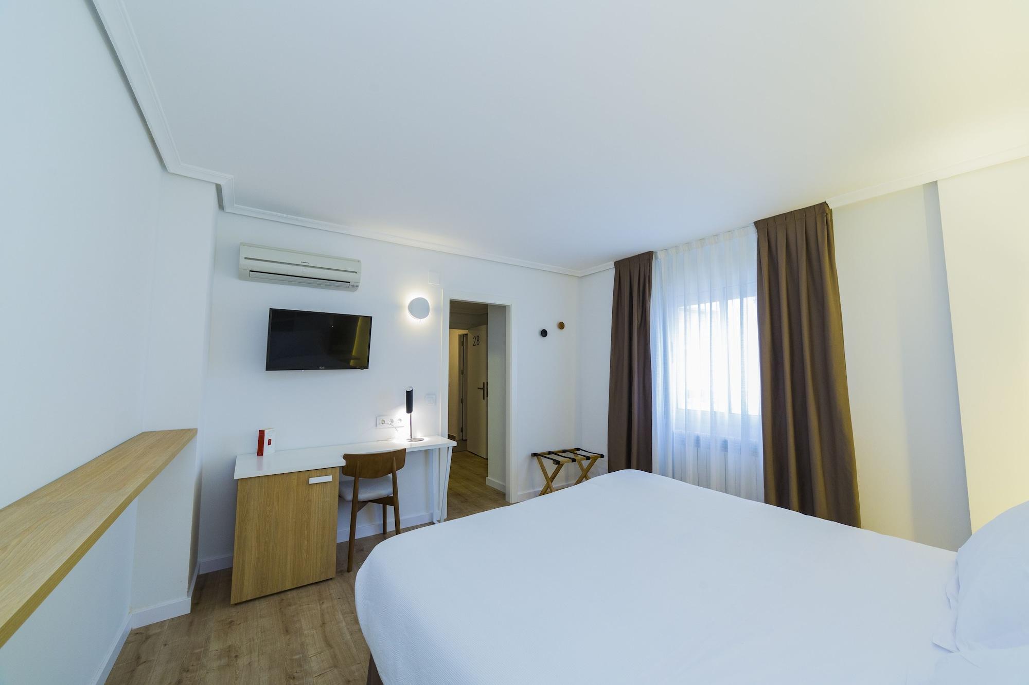 קאסאס איבנייס Hospedium Hotel Canitas Maite Gastronomico מראה חיצוני תמונה