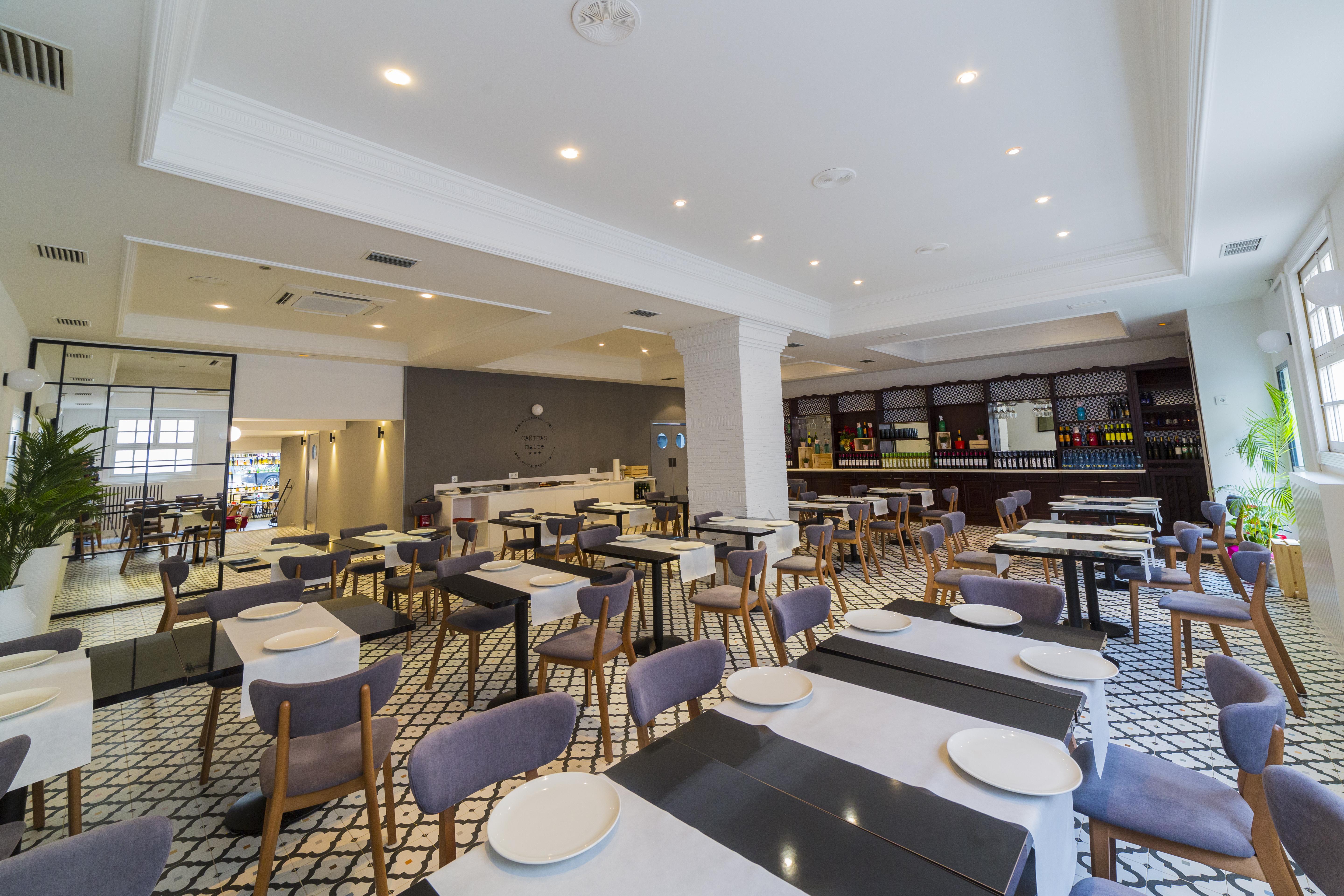 קאסאס איבנייס Hospedium Hotel Canitas Maite Gastronomico מראה חיצוני תמונה