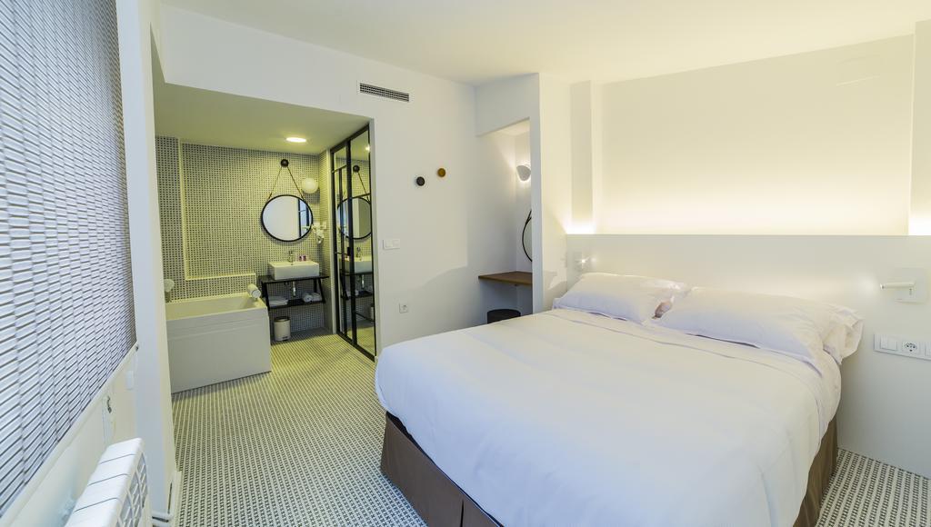 קאסאס איבנייס Hospedium Hotel Canitas Maite Gastronomico מראה חיצוני תמונה